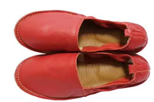 【モモ MO-2 レッド】ぺたんこ柔らか本革シューズ